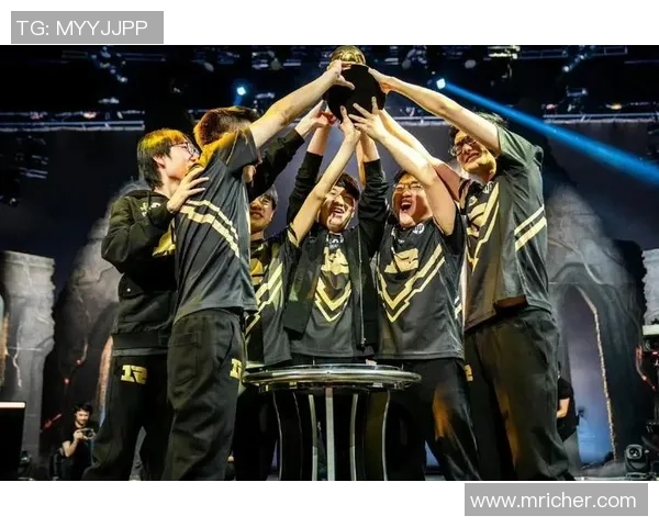 英雄联盟意识排行榜揭晓RNG战队荣登第二名引发热议